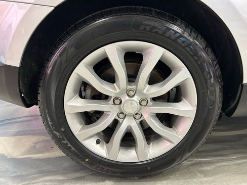 Used 2014 Land Rover Range Rover Sport HSE image 23