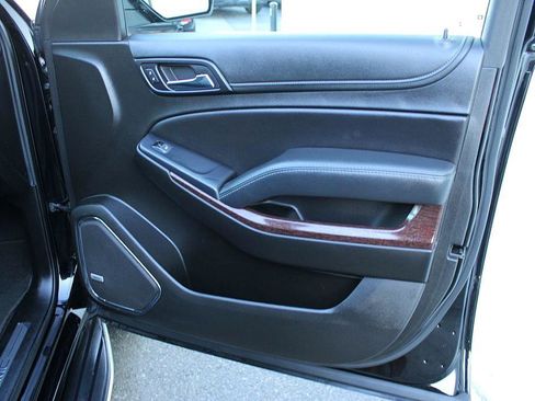 Used 2019 GMC Yukon XL SLT w/ Open Road Package image 22