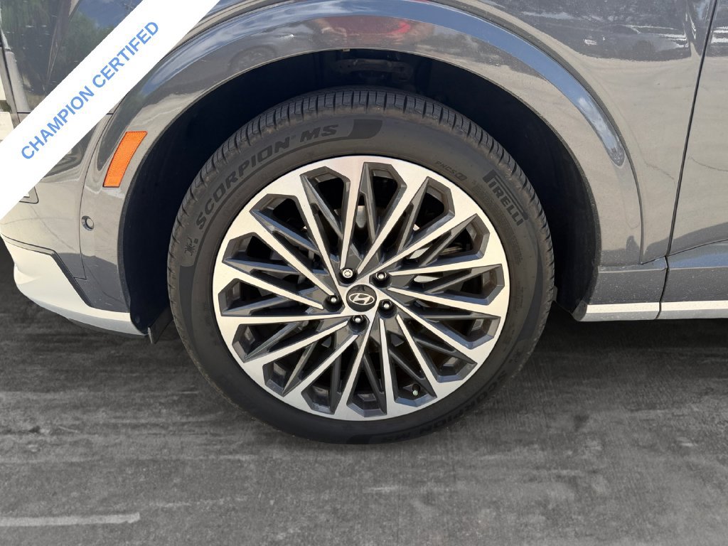 Used 2026 Hyundai Palisade Calligraphy FWD image 9