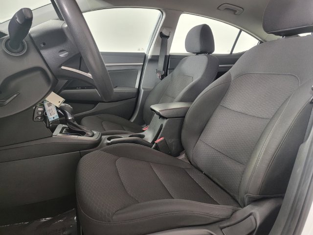 Used 2020 Hyundai Elantra SEL w/ Cargo Package (C1) FWD image 13