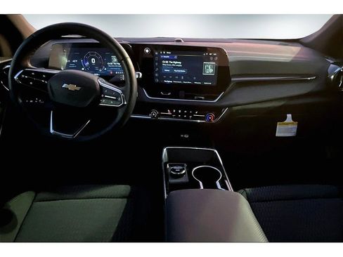 New 2026 Chevrolet Equinox LT image 5