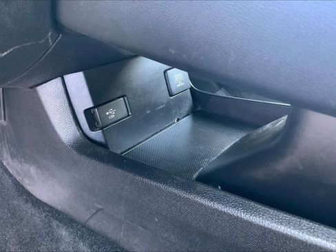 Used 2019 Honda Civic LX image 32