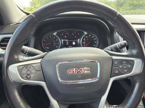 Used 2018 GMC Acadia SLT AWD/4WD image 8