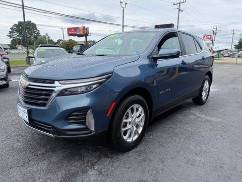 Used 2024 Chevrolet Equinox LT w/ Driver Convenience Package AWD/4WD image 8