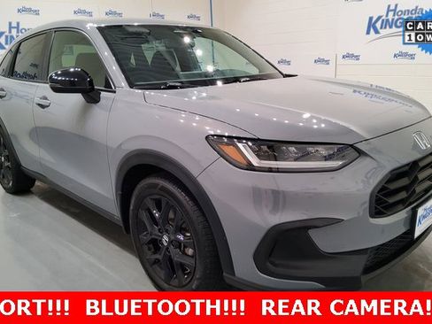 Used 2023 Honda HR-V Sport image 2