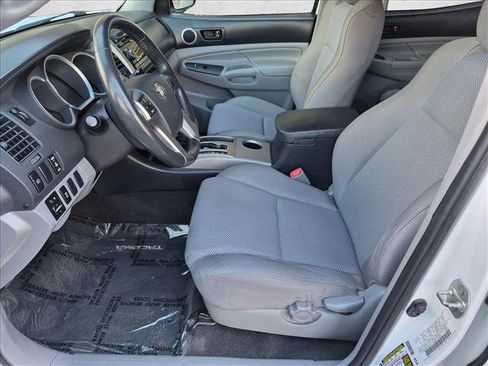 Used 2012 Toyota Tacoma PreRunner w/ TRD Sport Pkg RWD image 14