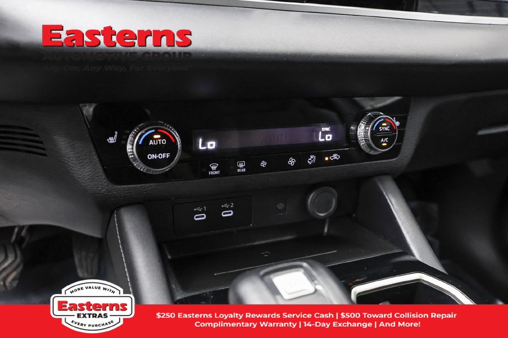 Used 2025 Mitsubishi Outlander SE FWD image 20