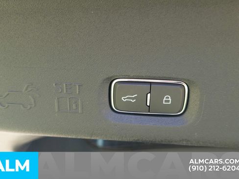 Used 2025 Ford Expedition Max Active AWD/4WD image 9