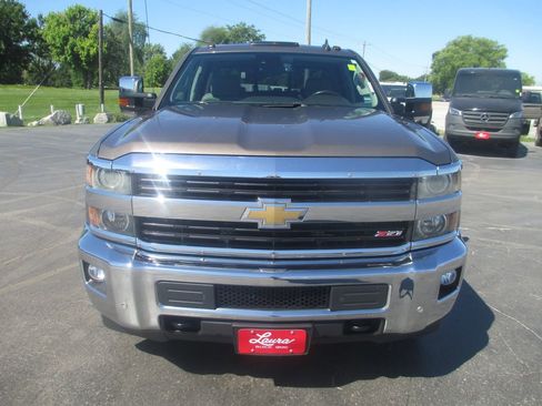 Used 2015 Chevrolet Silverado 2500 LTZ w/ Duramax Plus Package AWD/4WD image 14