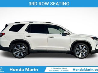 Used 2023 Honda Pilot Elite video 4