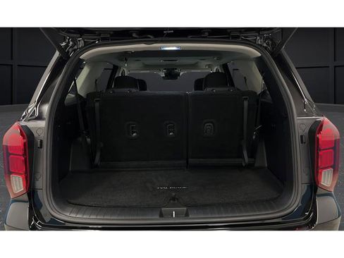 Used 2025 Hyundai Palisade XRT image 28