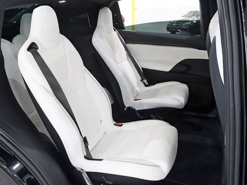 Used 2022 Tesla Model X Plaid AWD/4WD image 31