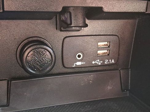 Used 2019 Subaru Outback 2.5i Limited w/ Popular Package #2 AWD/4WD image 23