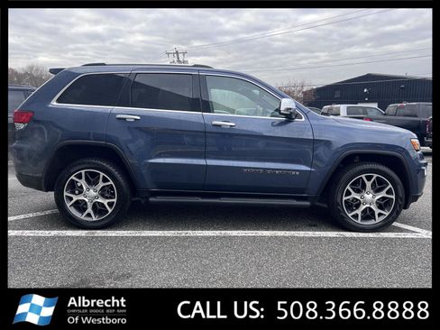 Used 2021 Jeep Grand Cherokee Limited w/ Sun & Sound Group image 6