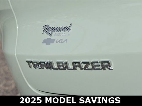 New 2025 Chevrolet TrailBlazer ACTIV w/ Convenience Package image 15