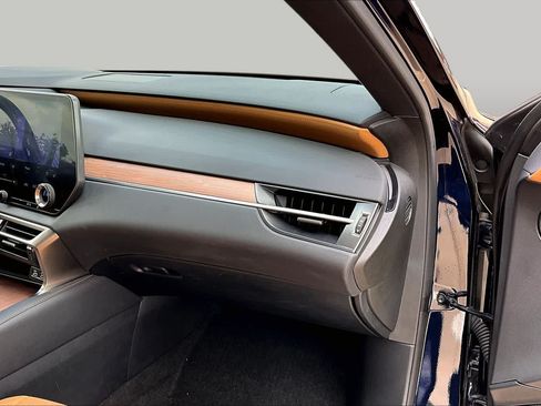 Used 2023 Lexus RX 350 Premium w/ Accessory Package FWD image 19