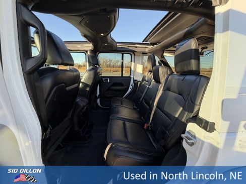 Used 2024 Jeep Wrangler Sahara w/ Technology Group image 21