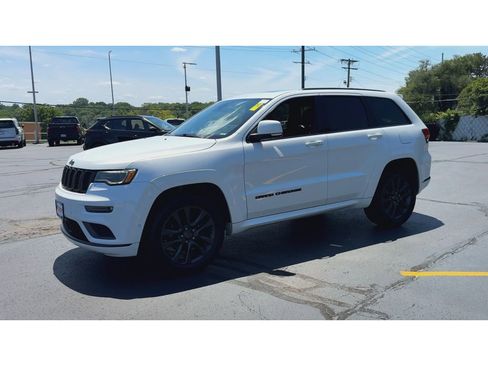 Used 2018 Jeep Grand Cherokee High Altitude AWD/4WD image 4