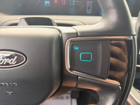 Certified 2025 Ford Expedition Tremor AWD/4WD image 38