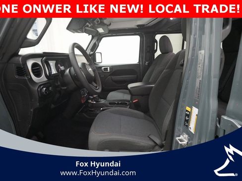 Used 2024 Jeep Wrangler Willys image 5