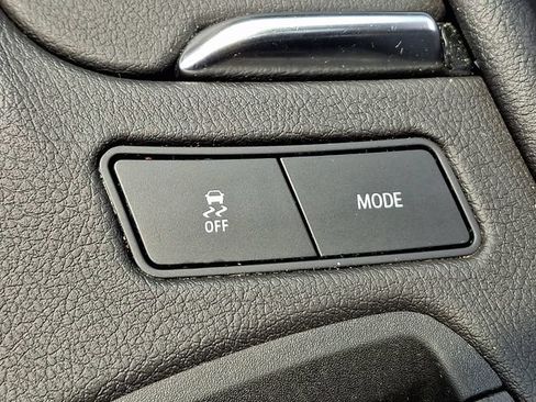 Certified 2024 Cadillac XT6 Luxury AWD/4WD image 24