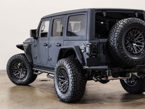 Used 2025 Jeep Wrangler Unlimited Rubicon 392 AWD/4WD image 50