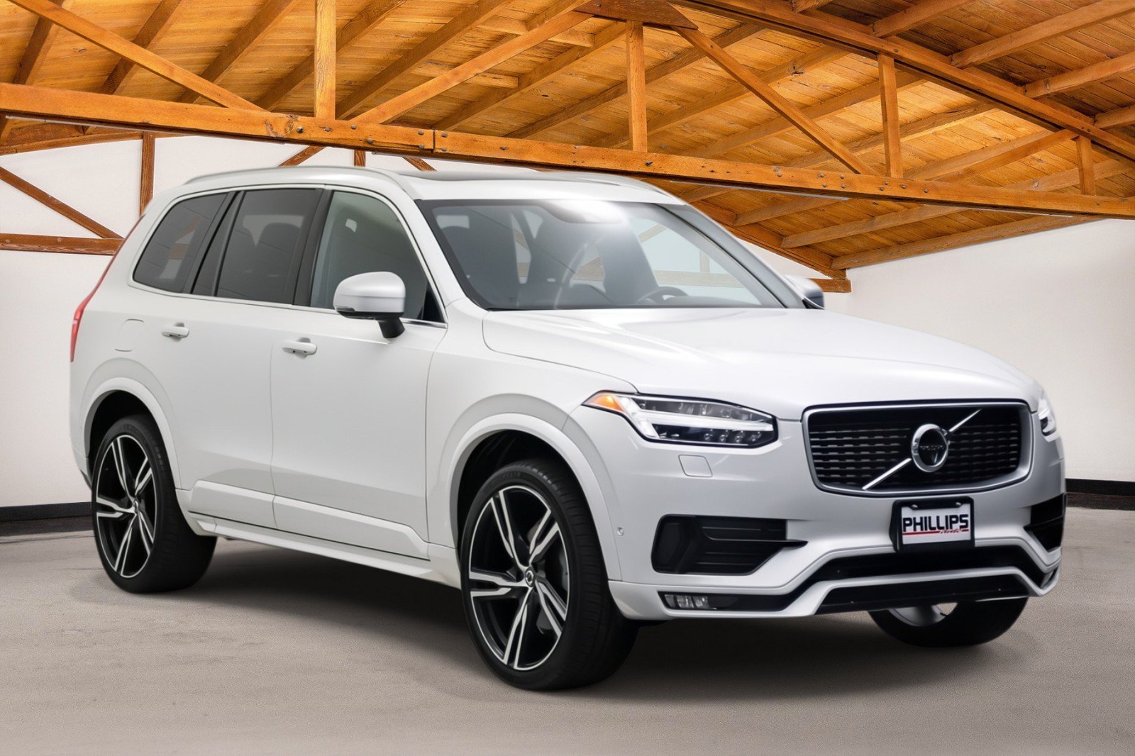 Used 2017 Volvo XC90 T6 R-Design w/ Vision Package AWD/4WD image 7