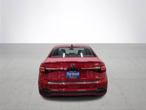 New 2025 Volkswagen Jetta SE image 11