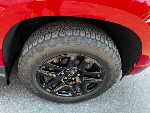 Used 2023 Chevrolet Silverado 1500 RST AWD/4WD image 13