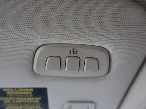 Used 2022 Lincoln Corsair Reserve w/ Equipment Group 201A image 16