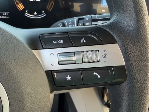 Used 2025 Hyundai Tucson SEL FWD image 17