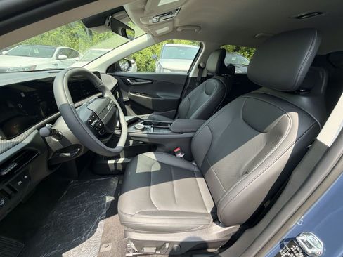 New 2026 Kia EV6 Wind AWD/4WD image 24