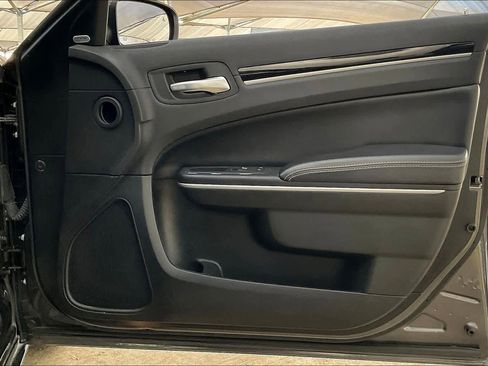 Used 2023 Chrysler 300 S image 22