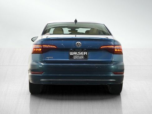 Used 2019 Volkswagen Jetta SEL FWD image 4