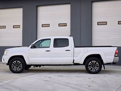 Used 2015 Toyota Tacoma 4x4 Double Cab image 5