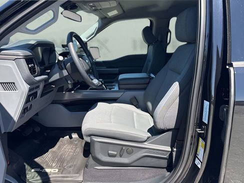 Used 2024 Ford F150 Lightning Flash AWD/4WD image 9