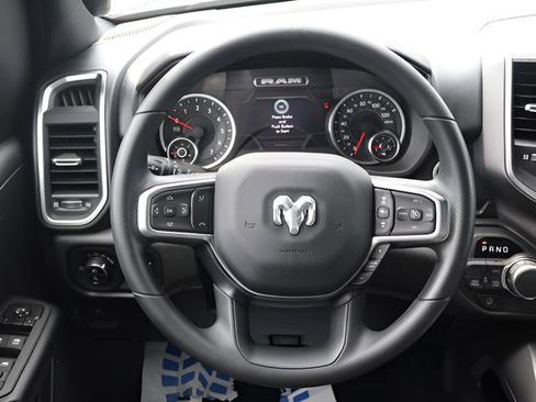 New 2026 RAM 1500 Express AWD/4WD image 13
