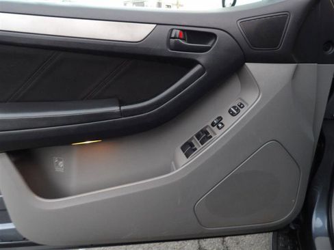 Used 2007 Toyota 4Runner SR5 image 24