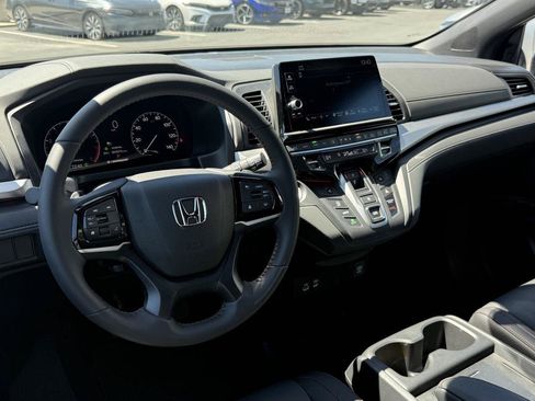 Certified 2026 Honda Odyssey Sport-L image 21