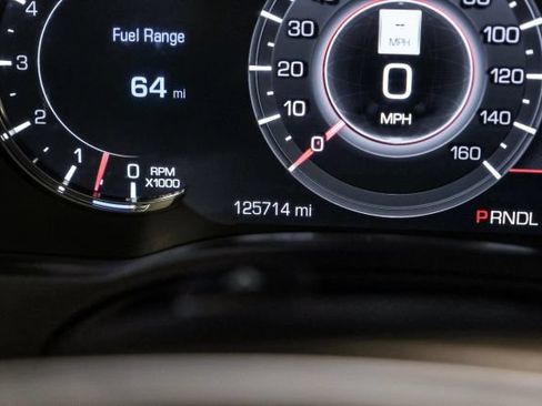 Used 2020 Cadillac Escalade ESV Luxury RWD image 24