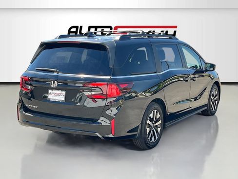 Used 2026 Honda Odyssey EX-L image 7