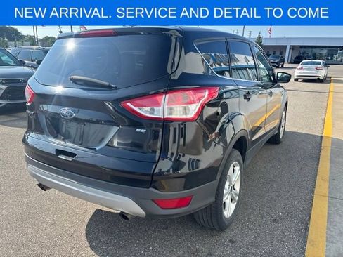 Used 2016 Ford Escape SE FWD image 7