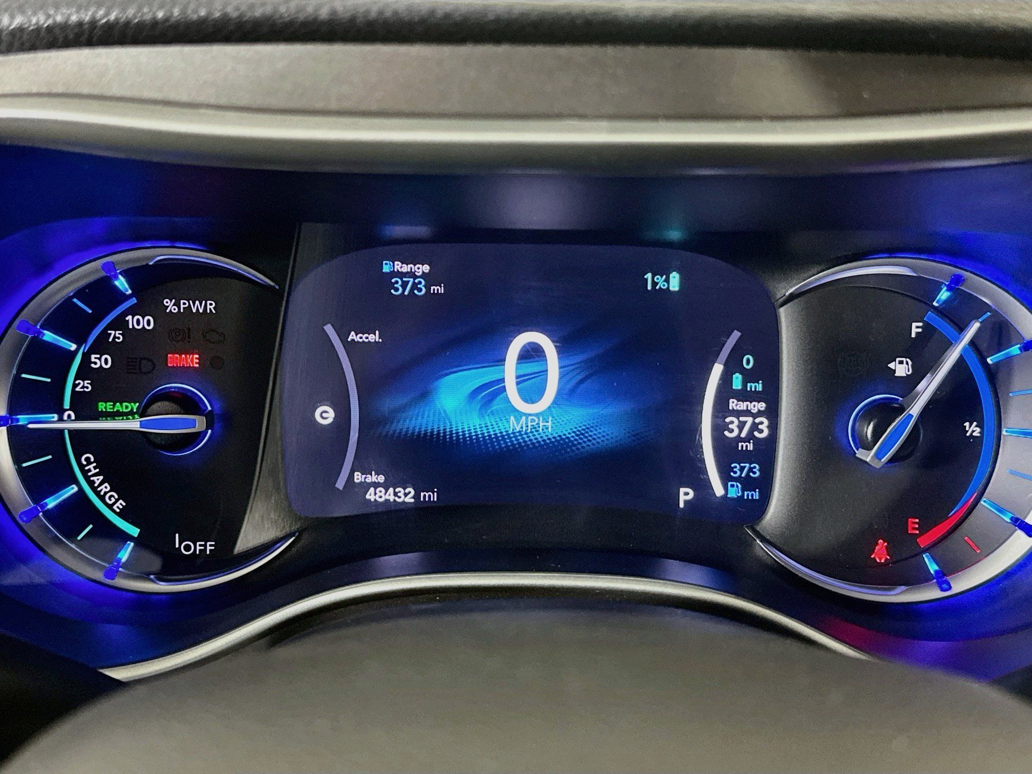 Used 2024 Chrysler Pacifica Limited FWD image 19