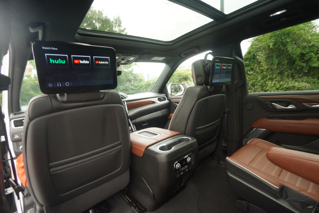 Used 2023 GMC Yukon Denali Ultimate AWD/4WD image 22