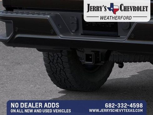 New 2026 Chevrolet Silverado 2500 Custom w/ Custom Value Package AWD/4WD image 15
