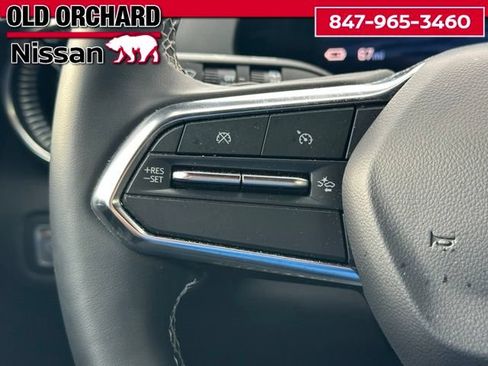 Used 2024 Chevrolet Blazer EV LT AWD/4WD image 20
