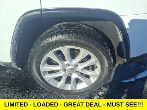 Used 2017 Jeep Grand Cherokee Limited image 9