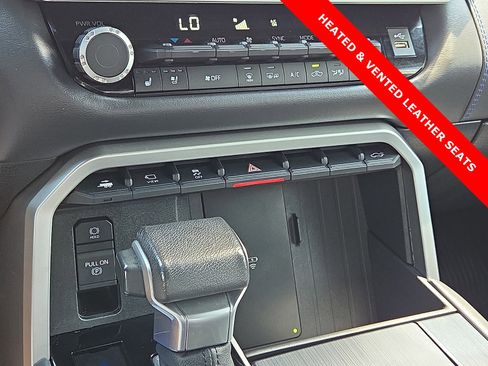 Used 2025 Toyota Tundra Platinum AWD/4WD image 19