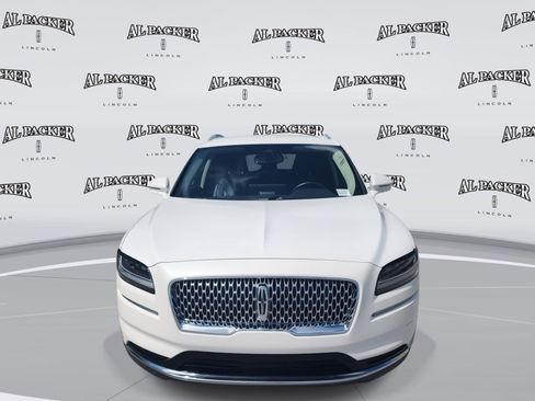 Used 2023 Lincoln Nautilus AWD w/ Premium Package image 8