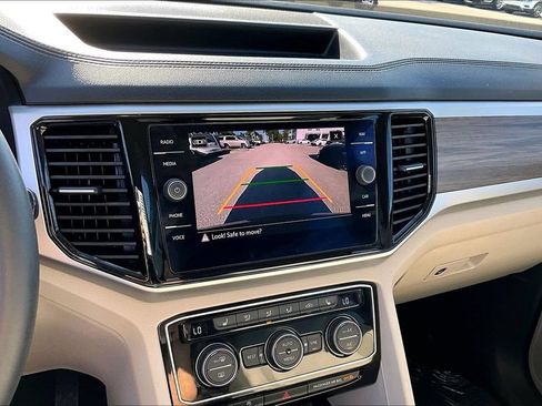 Certified 2022 Volkswagen Atlas SEL AWD/4WD image 27